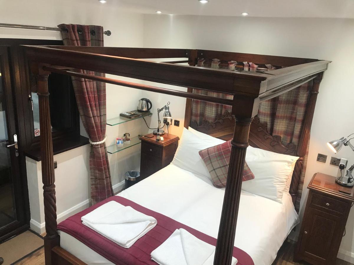فندق Cheddletonفي  Hot Tub Hide Away Near Alton Towers Staffordshire المظهر الخارجي الصورة